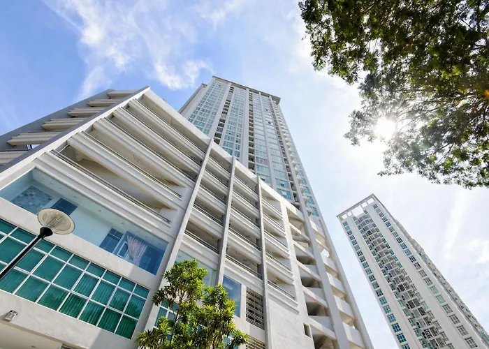 Straits Garden Suites By The Homestay Helper