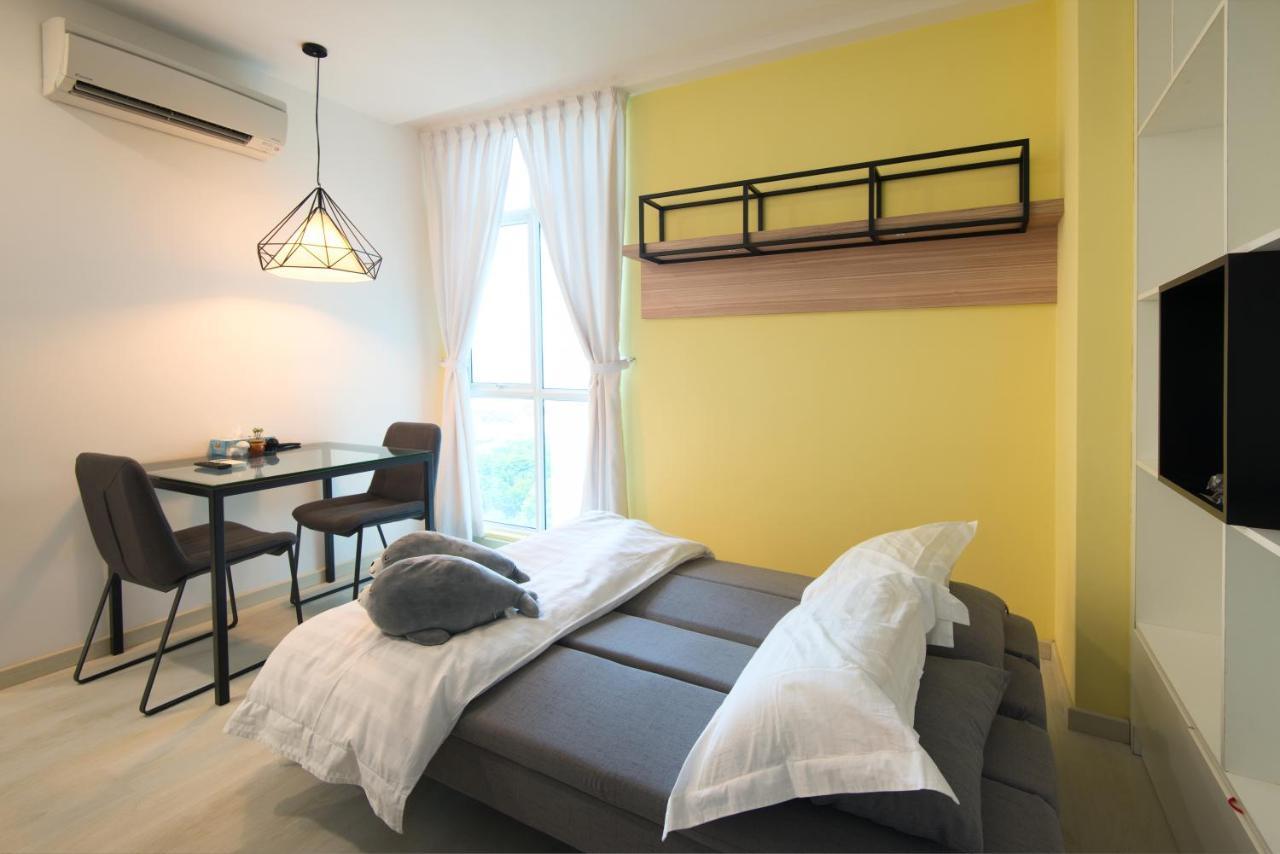 Straits Garden By The Helper Apartment George Town